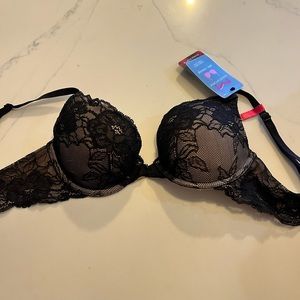 Black lace bra med padded